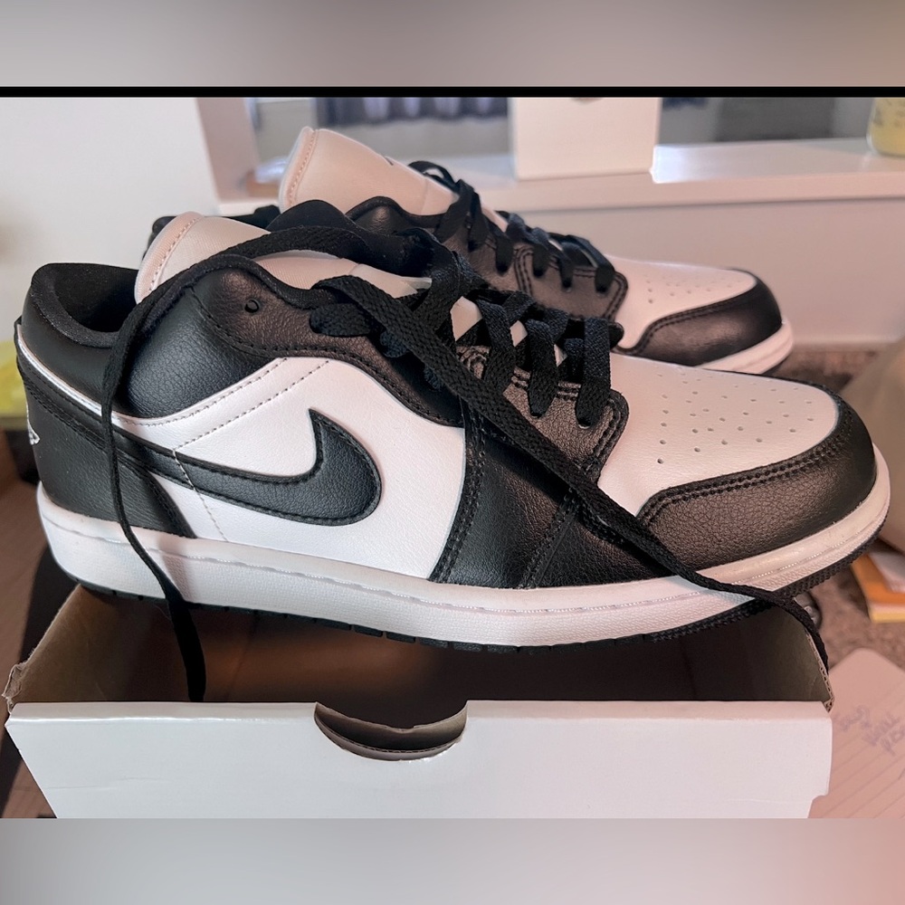 Air Jordan 1 Low